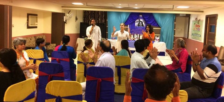 Yogananda's Rays of Awakening and Healing Light in Gwalior, India - october 2016 - 2