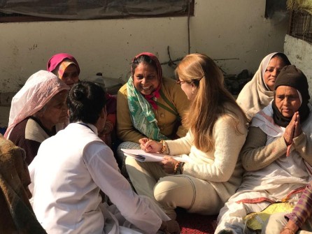 Mothers assisted by the P.Yogananda Trust during the group healings - january 2017 - 11