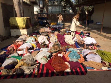 Mothers assisted by the P.Yogananda Trust during the group healings - january 2017 - 17