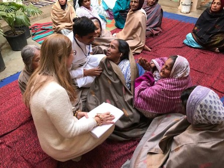 Mothers assisted by the P.Yogananda Trust during the group healings - january 2017 - 22