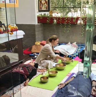 Our first Group Sound Healing session - november 2017 - 1
